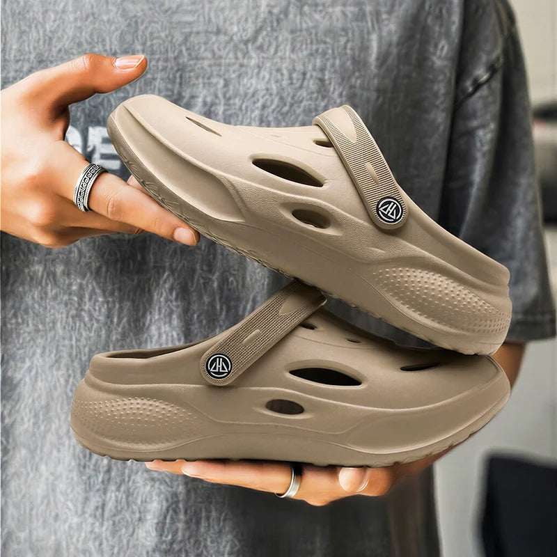 Summer Men's Beach Clogs Outdoor Slippers EVA Soft Slides Breathable Sandals Men Casual Water Garden Shoes Male Beach Slippers